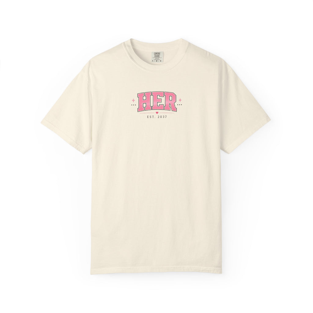 (Ivory) HER Graphic T-Shirt — Pink Lip Art Vintage Logo Tee